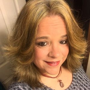 Meet your Posher, Shelley